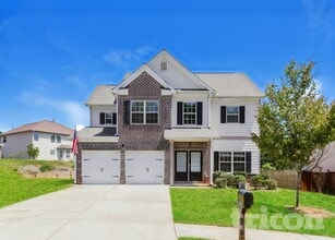 Building Photo - 5702 Pahaska Ct