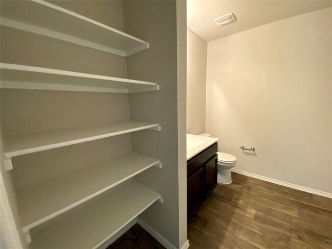 Building Photo - 5708 Shanjia Dr