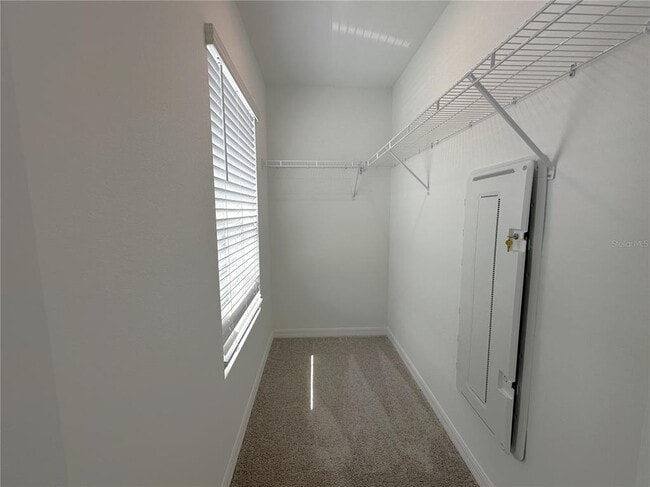 Building Photo - 28537 SWEET MEADOW Dr