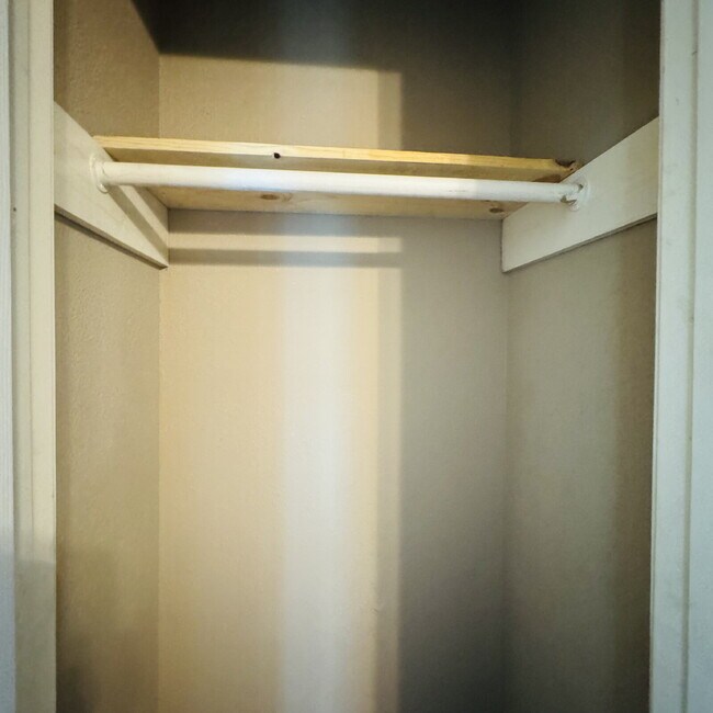 Building Photo - 2451 Clayborn