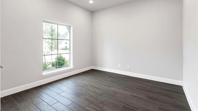 Building Photo - 16819 Ramsay Cascades Dr
