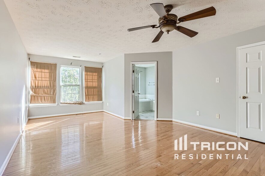 Building Photo - 5143 Spring Willow Ct