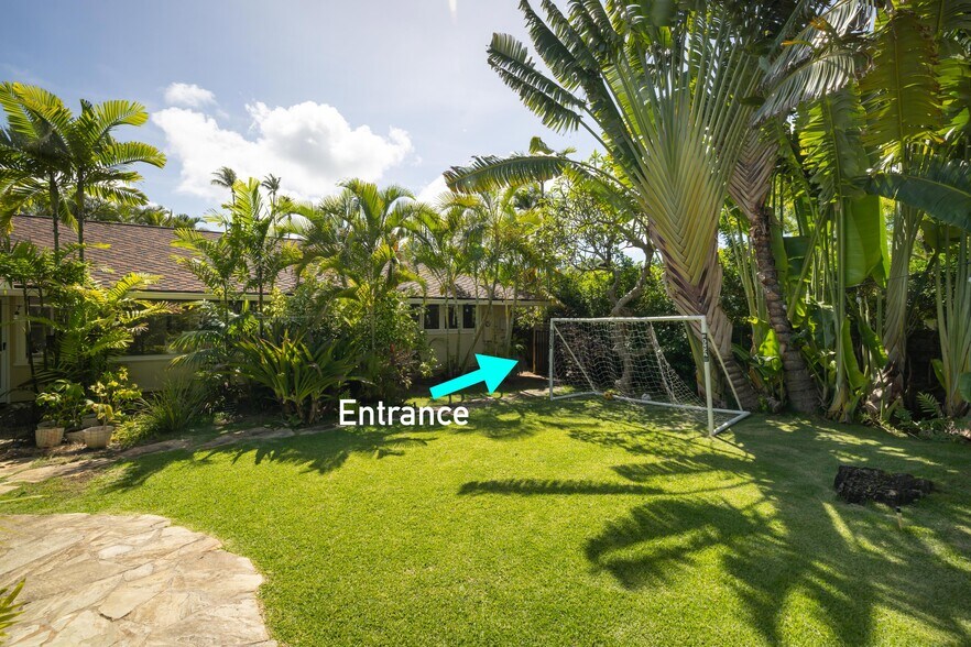 separate access to your Studio - 811 N Kalaheo Ave