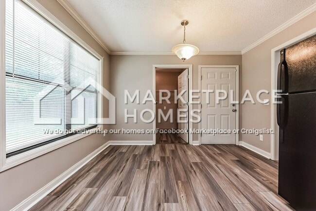 Building Photo - 3560 21st St