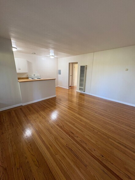 Building Photo - 16 Pacheco St