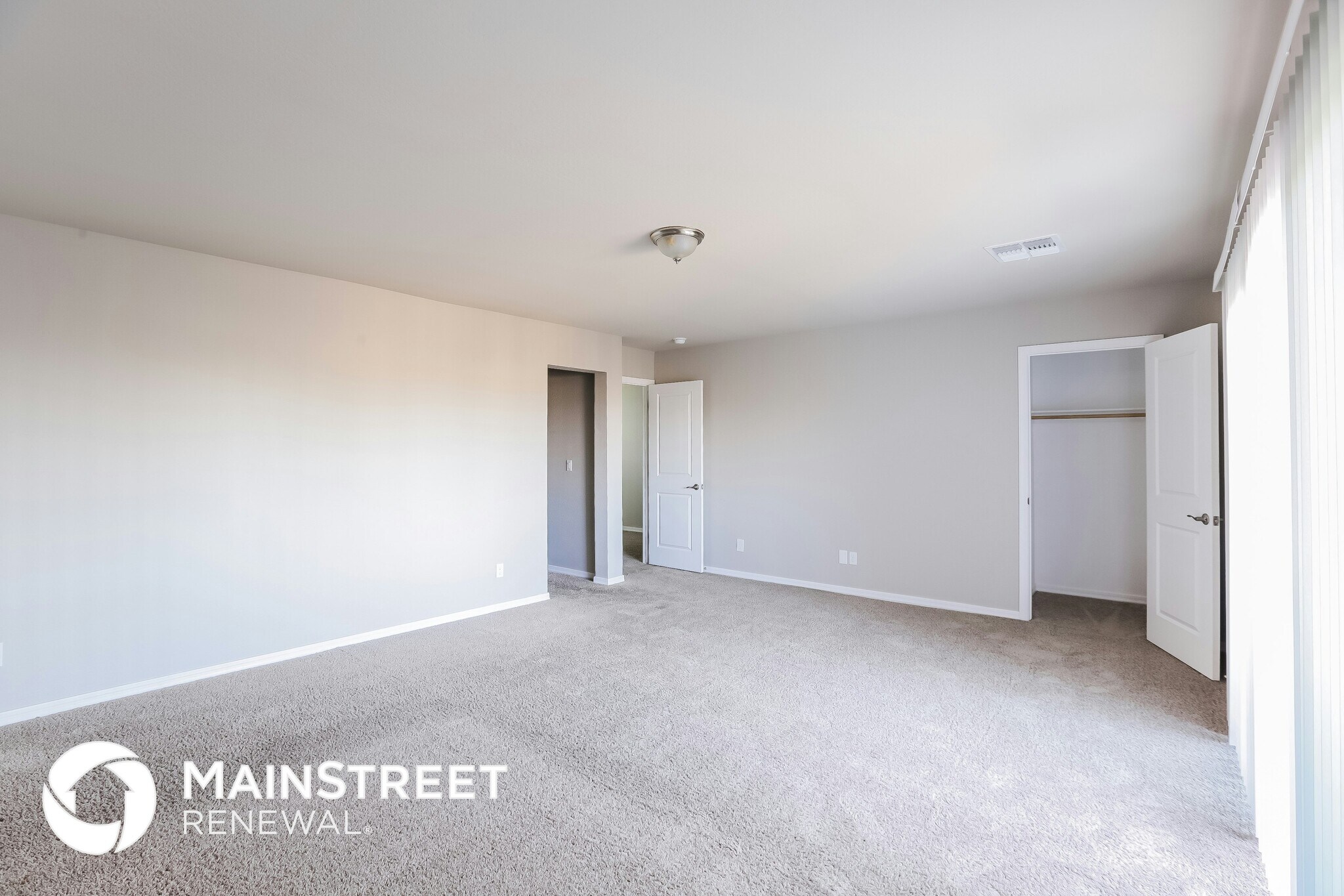 Building Photo - 2000 N 36th St