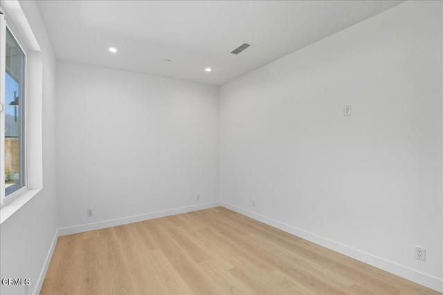 Building Photo - 1901 Ocean Ave