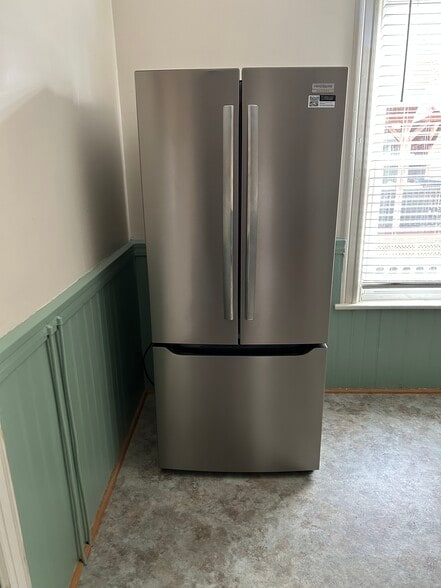 Building Photo - 1203 Market St