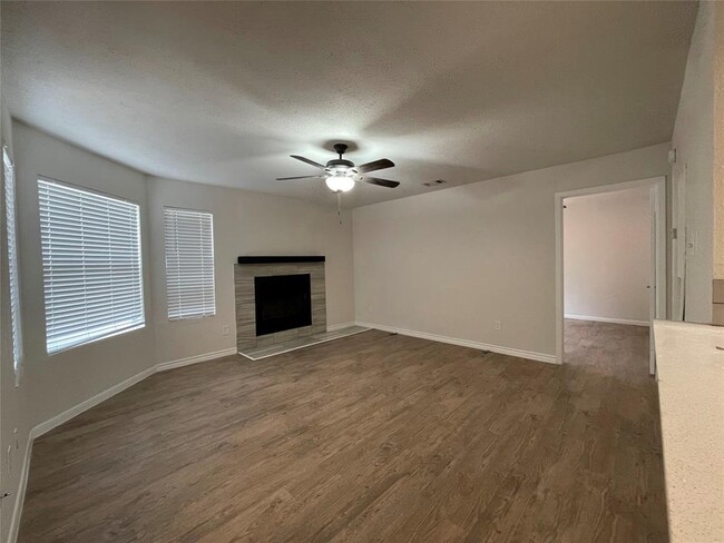 Building Photo - 8806 Schick Rd