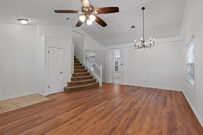 Building Photo - 1516 White Oak Loop