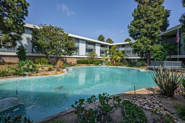 Building Photo - 1 bed/ 1 bath Point Loma condo close to the Bay & Liberty Station!