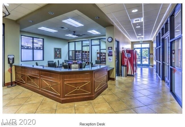 Building Photo - 2335 Meteor Shower St