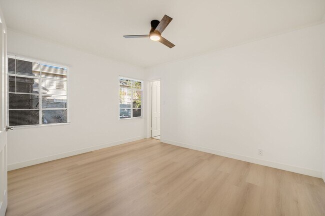 Building Photo - 35-35 Kennebec Ave