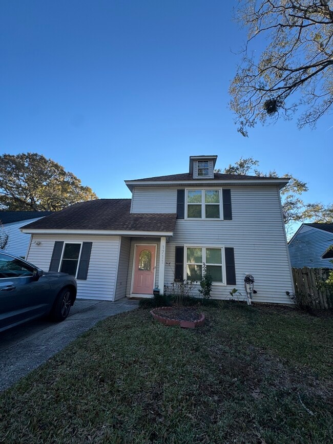 Primary Photo - 1711 Orange Grove Shores Dr