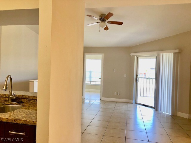 Building Photo - 150 Santa Clara Dr