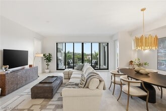 Building Photo - 1125 Central Ave