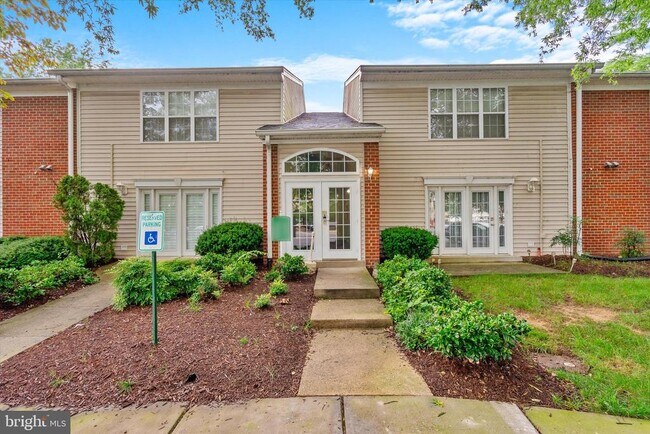 Primary Photo - 15500 Horseshoe Ln
