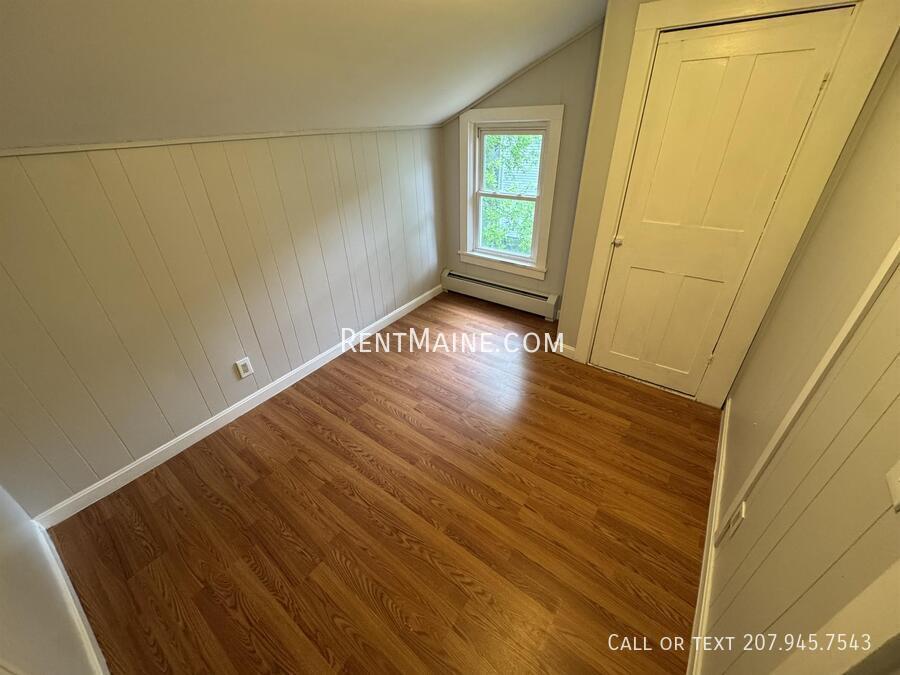 Building Photo - 97 Grove St