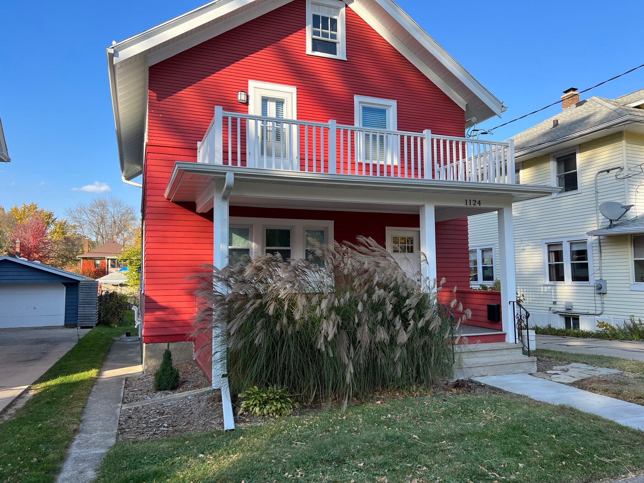 Exterior - 1124 Emerald St