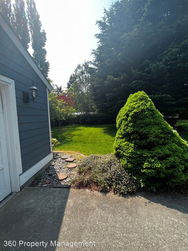 Building Photo - 3 br, 2 bath House - 1856 Sloop Place