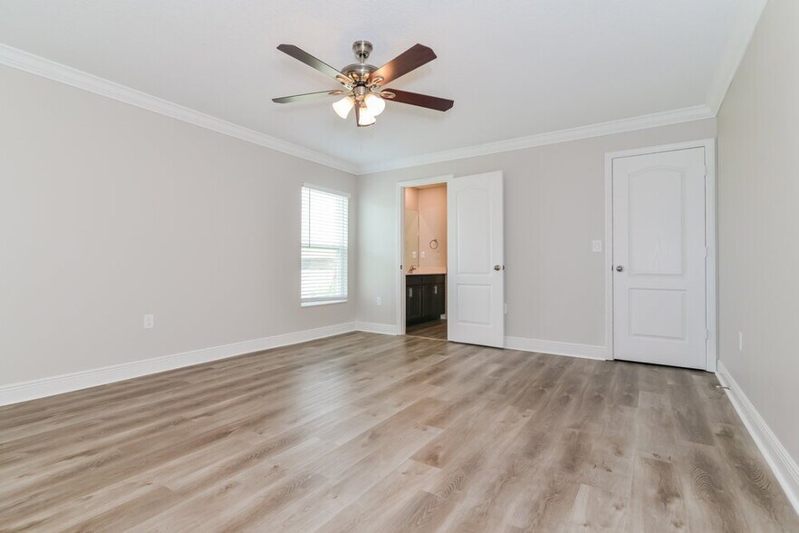 Building Photo - 12014 Callicarpa Ln