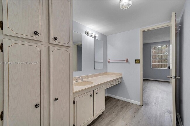 Building Photo - 5320 NW 11th St