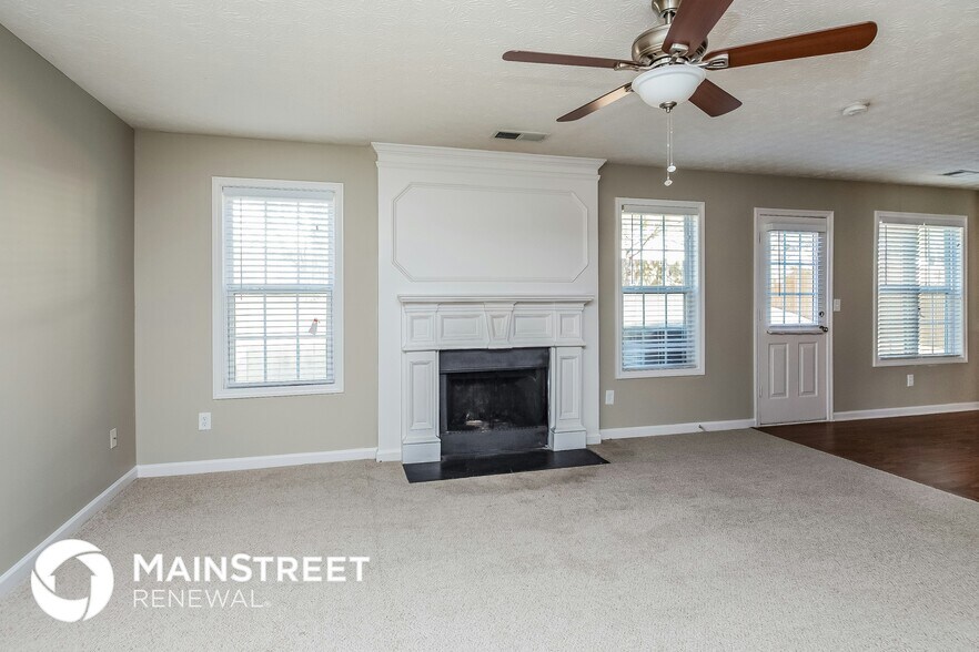 Building Photo - 3433 Foster Ridge Tr SW