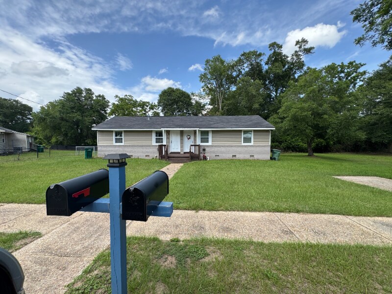 Building Photo - 109 Aventura Ct