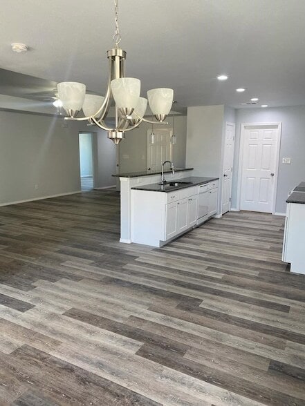 Building Photo - 1642 Wrigley Dr