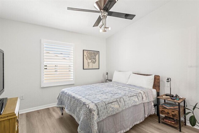 Building Photo - 1109 Pinellas Bayway S