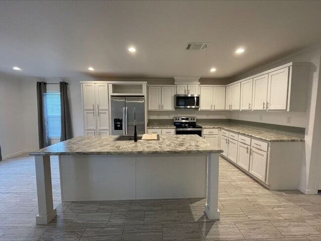 Building Photo - 4 Harbor Cove Ct