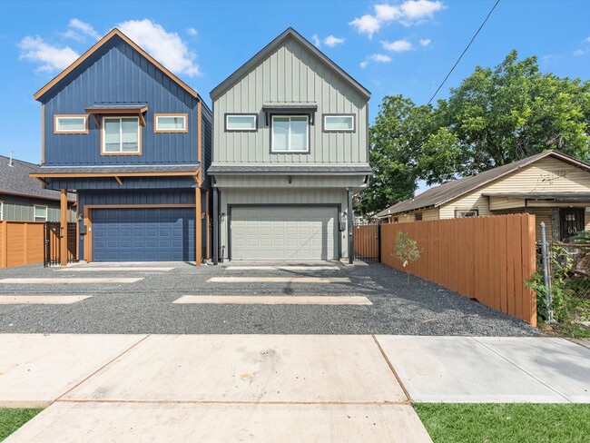 Primary Photo - 603 N Milby St