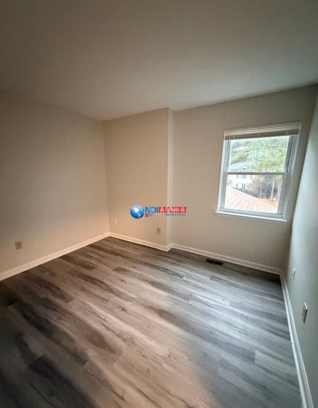 Building Photo - Renovated 4-bedroom house in Norcross