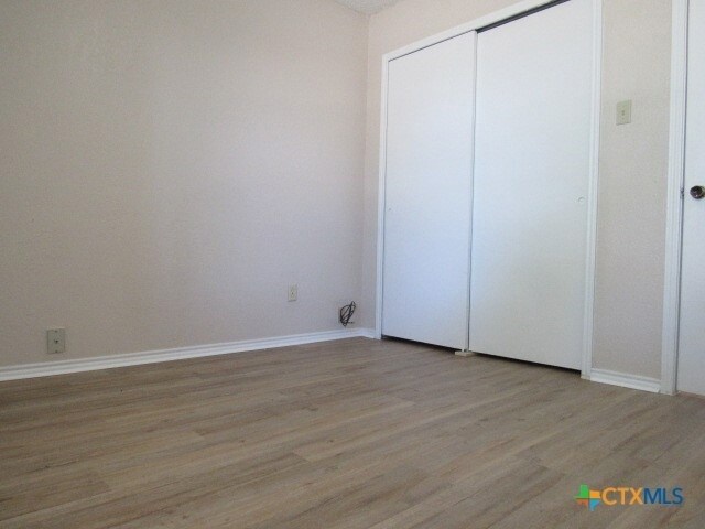 Building Photo - 1706 Wickfield Way