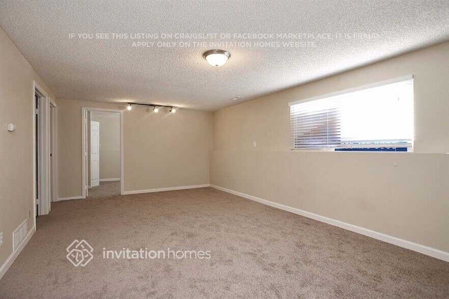 Building Photo - 7245 Goldfield Dr