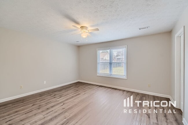 Building Photo - 280 Cornwallis Way