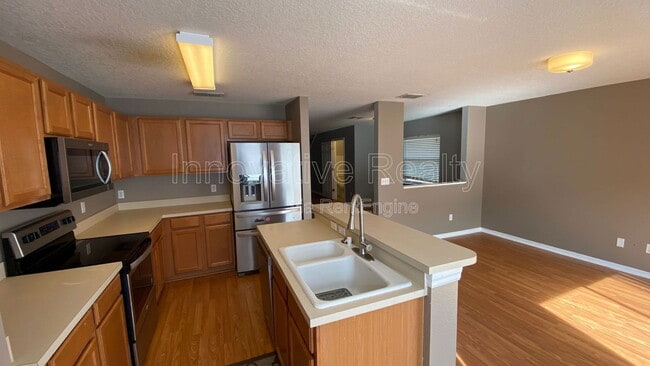 Building Photo - 13104 Lexington Summit St