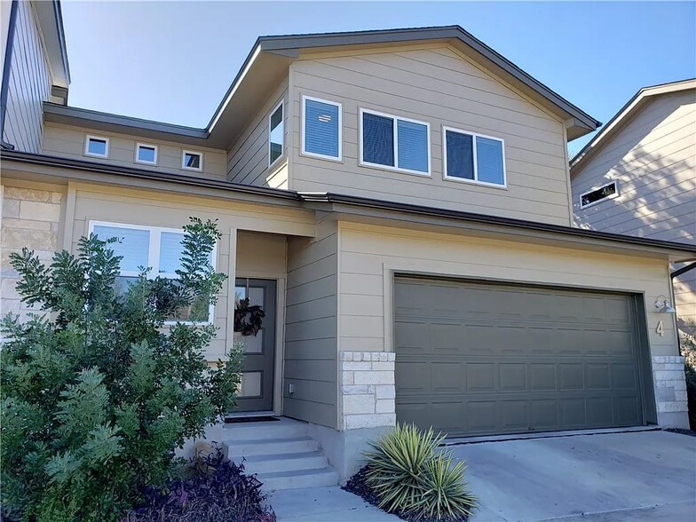 Primary Photo - 6800 Menchaca Rd