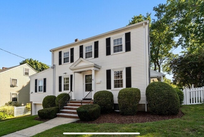 Building Photo - 48 Watson Rd