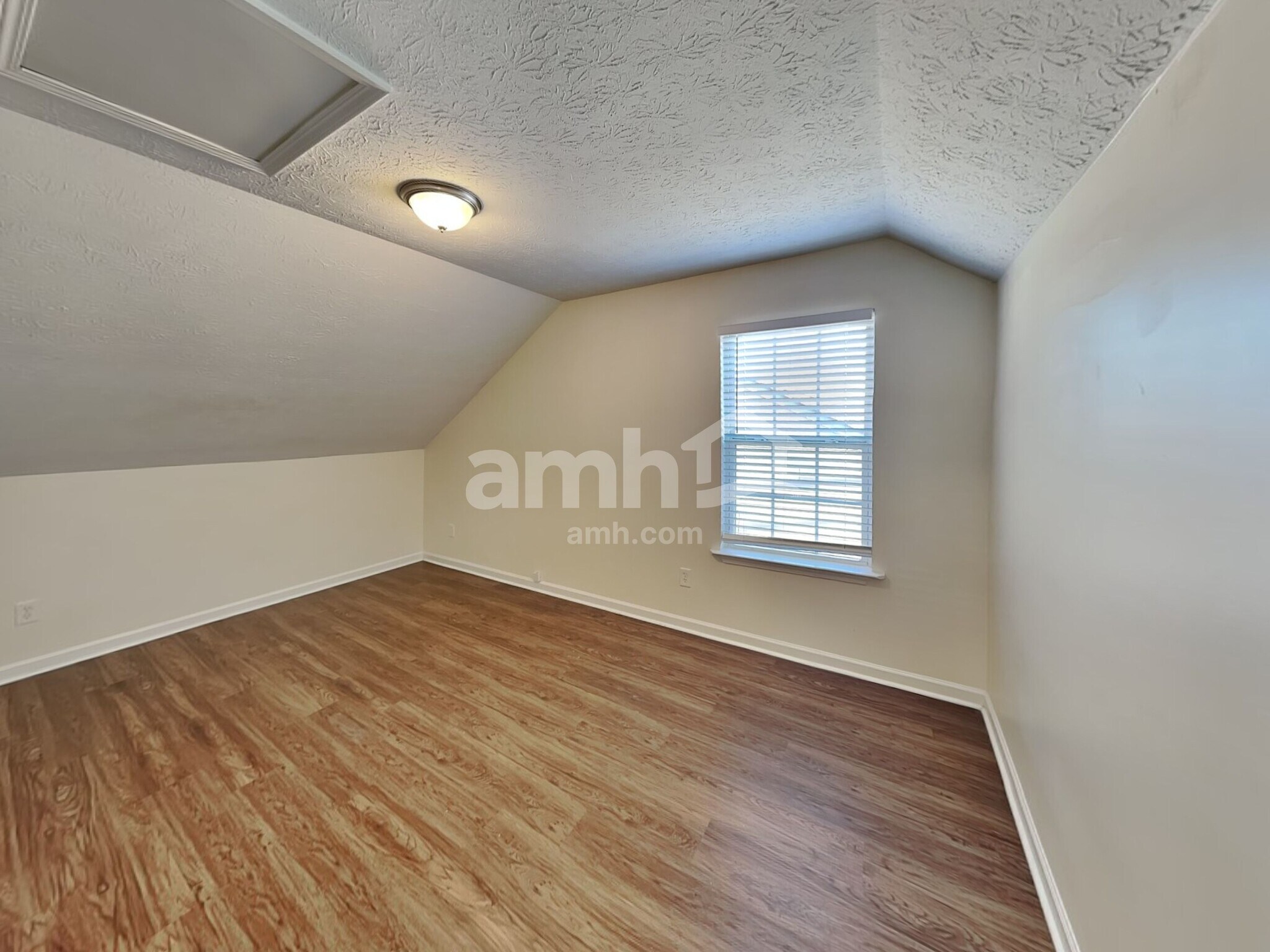 Building Photo - 5112 Greer Station Dr