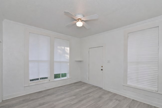 Building Photo - 113 S Olive St