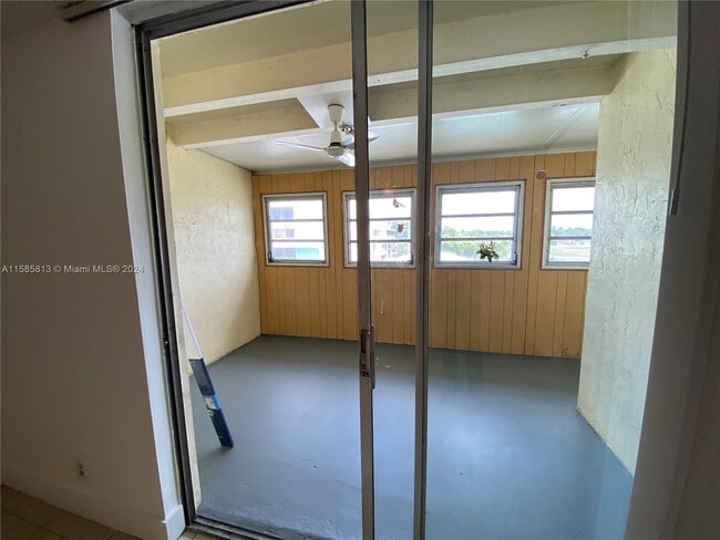 Building Photo - 2017 NW 46th Ave