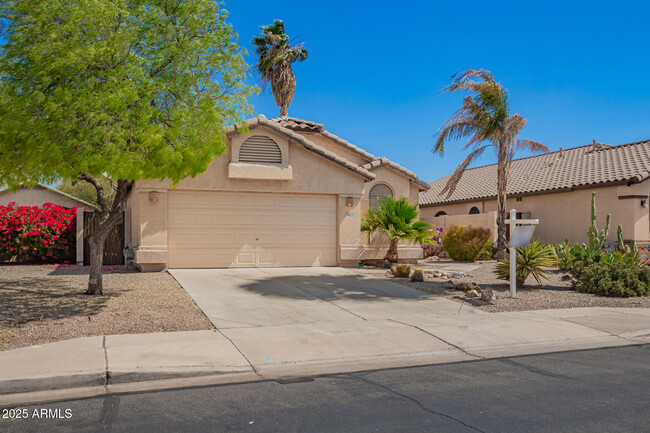 Building Photo - 9922 E Onza Ave