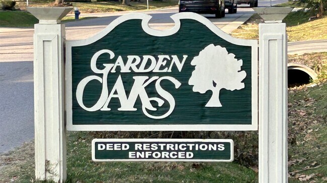 Building Photo - 1027 Althea Dr