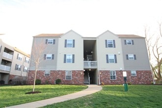 Building Photo - 5123 Welsh Dr