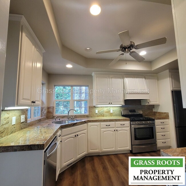 Building Photo - 14627 Echo Ridge Dr