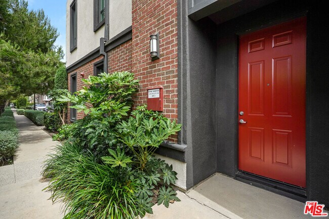 Building Photo - 12534 W Fielding Circle