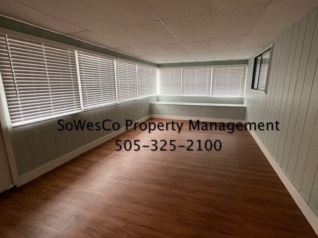 Building Photo - 310 McCloud Ct
