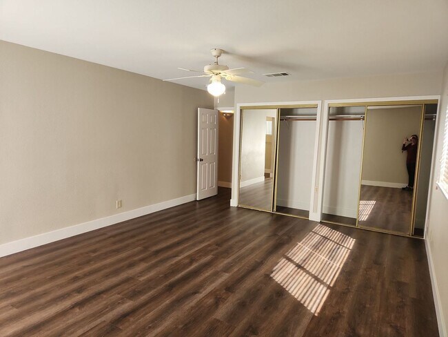 Building Photo - A Fabulous 3 Bedroom Single Story Home with a Pool/Spa.