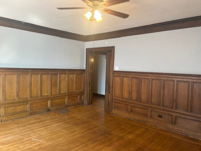 Building Photo - 415 S Atlantic Ave